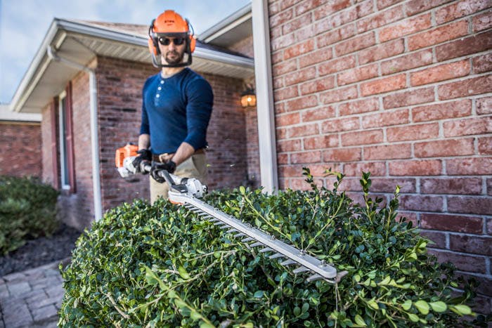 HL 94 K 145 Degree Range | Gas Powered Hedge Trimmer | STIHL USA