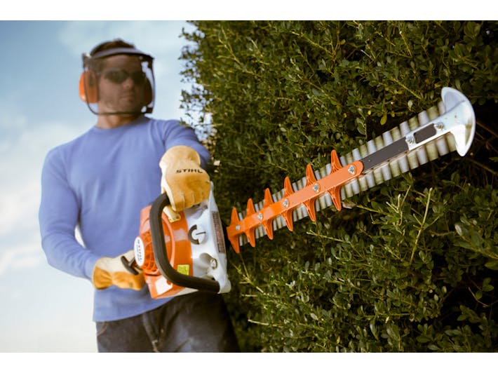 HS 56 Heavy Duty Hedge Trimmer | Professional-Grade Cutting 