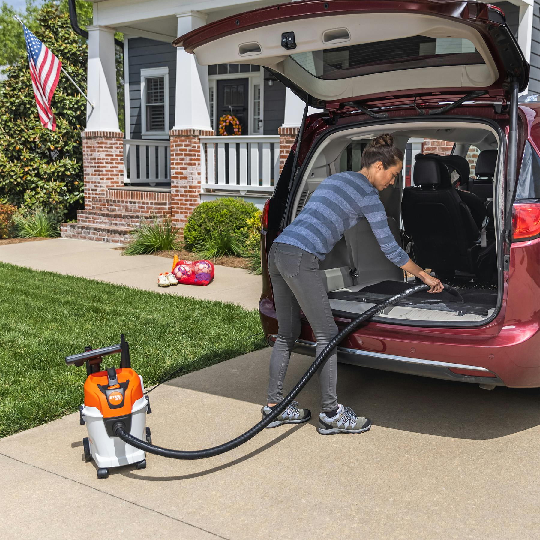 SE 33 | Vacuums | STIHL USA